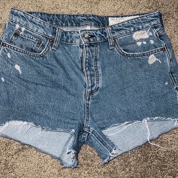 Women’s Rag & Bone Dre low rise relaxed fit boyfriend denim shorts size 27‎ - Picture 1 of 5